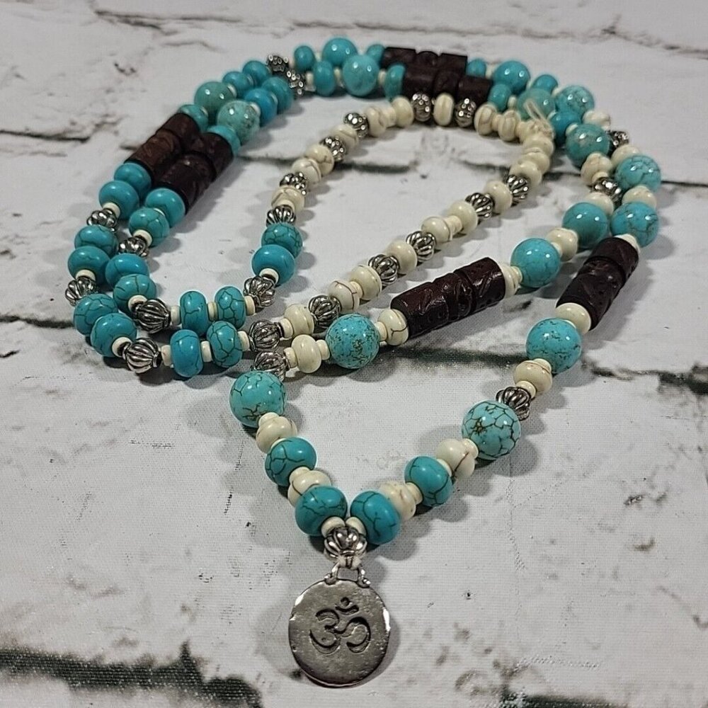 Necklace Stone‎ Beads Wood Faux Turquoise with Medallion
